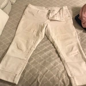 White Stretch Cropped Jeans
